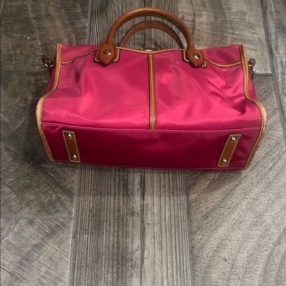 Dooney & Bourke Elegant Pink and Tan Women's Bag - Picture 2 of 7